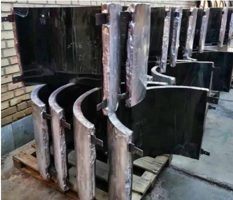 Aluminum bracelet anode